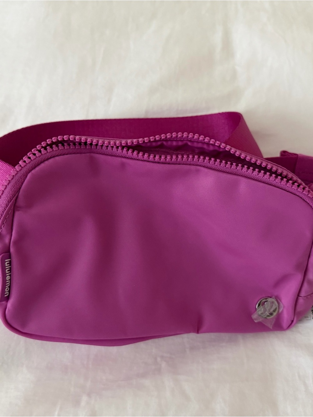 lululemon athletica Women's  pink pow tone belt bag